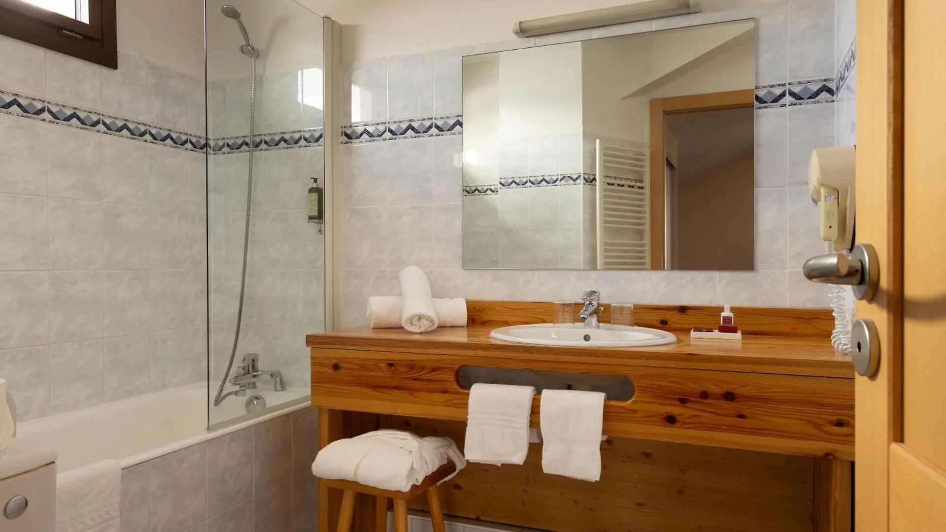 Le Castillan Alpe d'Huez Hotel