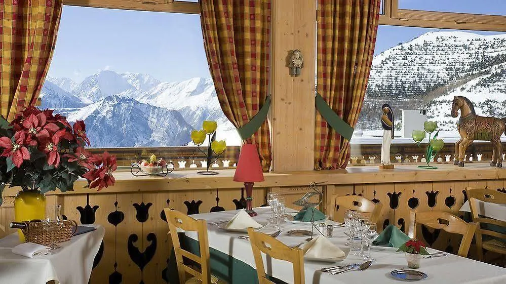 Le Castillan Alpe d'Huez Hotel